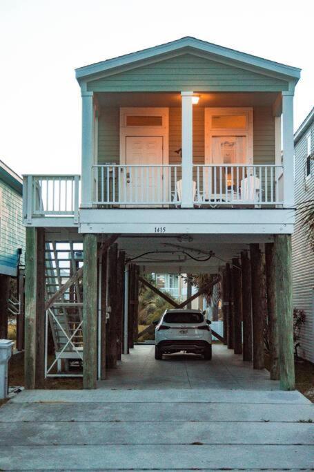 Beachside Bungalow Navarre Exterior photo